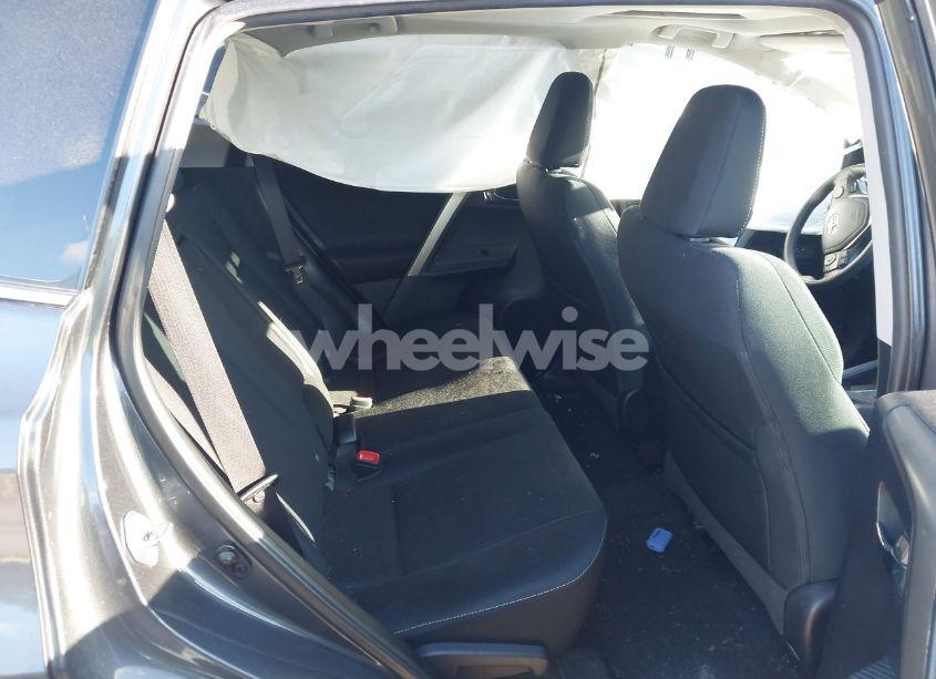 Photo 8 of 2015 Toyota Rav4 XLE (VIN 2T3RFREV5FW325049)