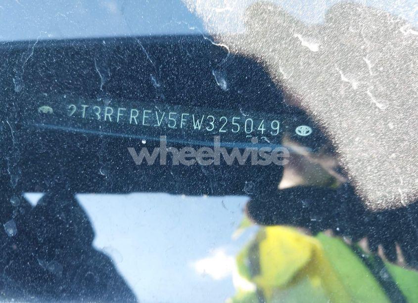 Photo 9 of 2015 Toyota Rav4 XLE (VIN 2T3RFREV5FW325049)