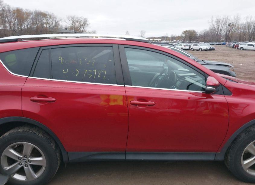 Photo 13 of 2015 Toyota Rav4 XLE (VIN 2T3RFREV5FW348945)