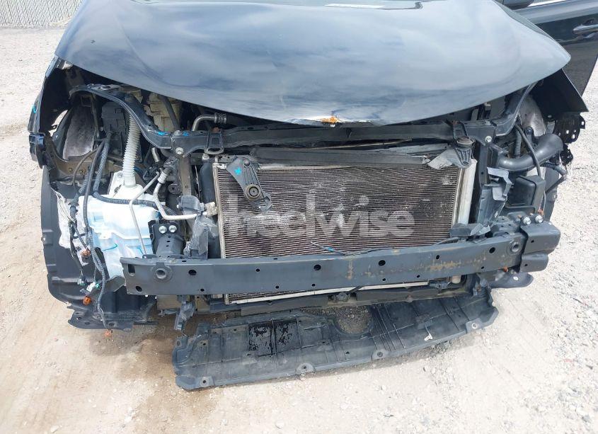 Photo 6 of 2015 Toyota Rav4 XLE (VIN 2T3RFREV5FW351490)