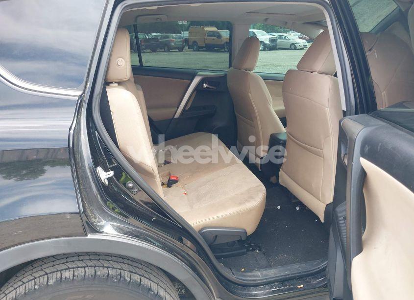 Photo 8 of 2015 Toyota Rav4 XLE (VIN 2T3RFREV5FW351490)