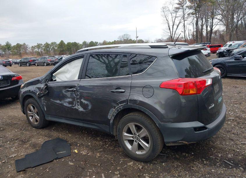 Photo 14 of 2015 Toyota Rav4 XLE (VIN 2T3RFREV5FW354907)