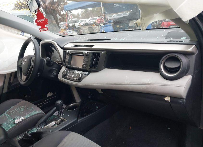 Photo 5 of 2015 Toyota Rav4 XLE (VIN 2T3RFREV5FW354907)