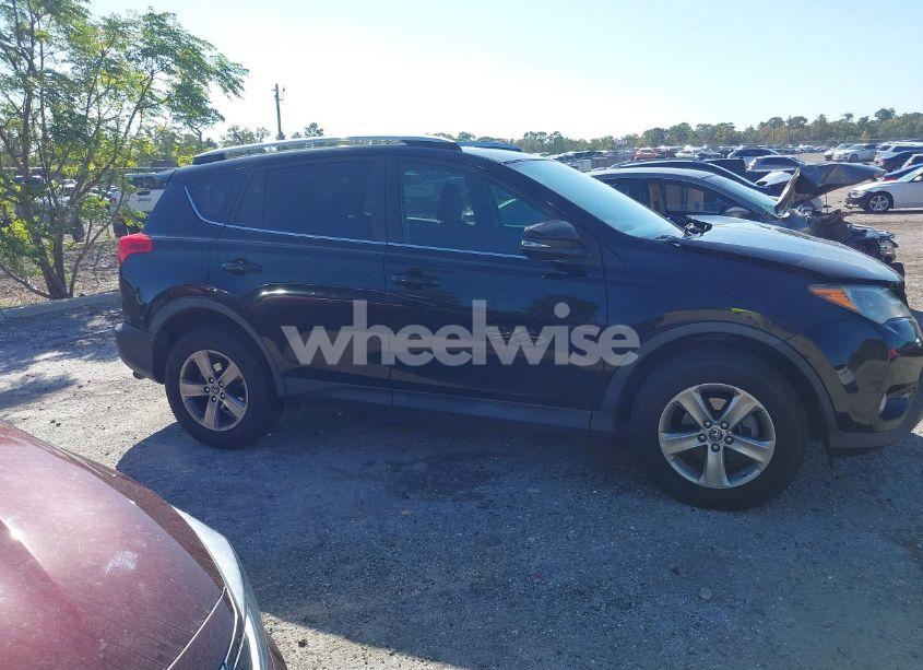 Photo 13 of 2015 Toyota Rav4 XLE (VIN 2T3RFREV5FW392444)