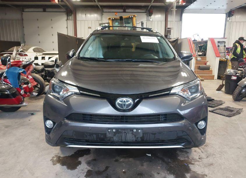 Photo 13 of 2016 Toyota Rav4 XLE (VIN 2T3RFREV5GW533000)