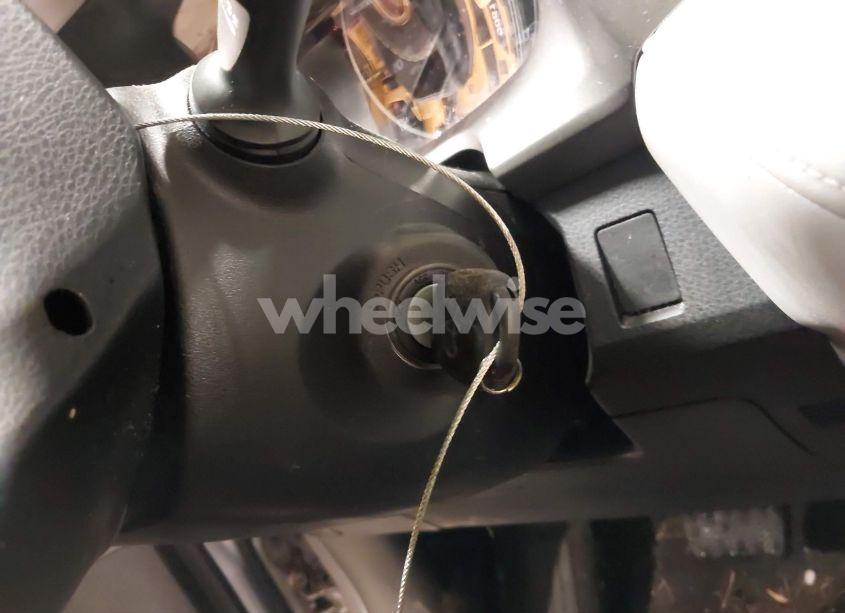 Photo 11 of 2017 Toyota Rav4 XLE (VIN 2T3RFREV5HW658435)