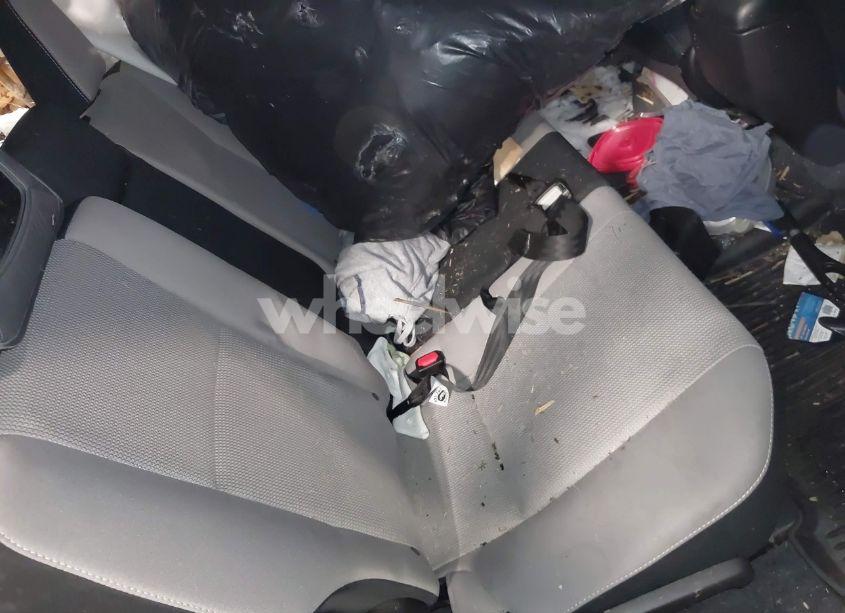 Photo 8 of 2017 Toyota Rav4 XLE (VIN 2T3RFREV5HW658435)