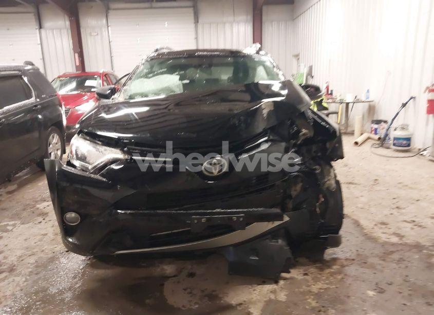 Photo 12 of 2018 Toyota Rav4 ADVENTURE/XLE (VIN 2T3RFREV5JW753566)