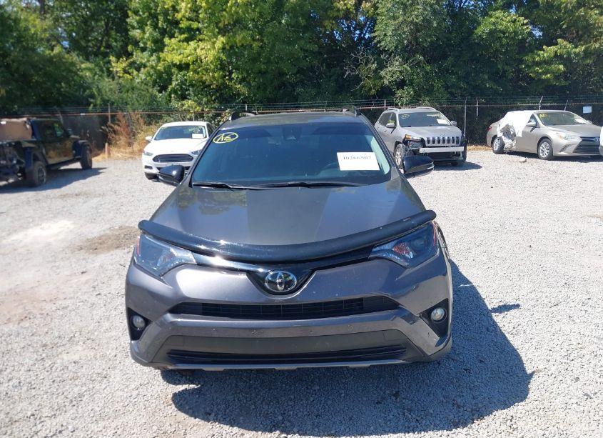 Photo 13 of 2018 Toyota Rav4 ADVENTURE (VIN 2T3RFREV5JW810171)