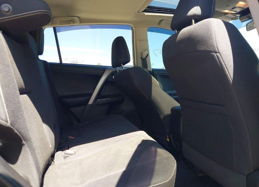 Photo 8 of 2018 Toyota Rav4 ADVENTURE (VIN 2T3RFREV5JW810171)