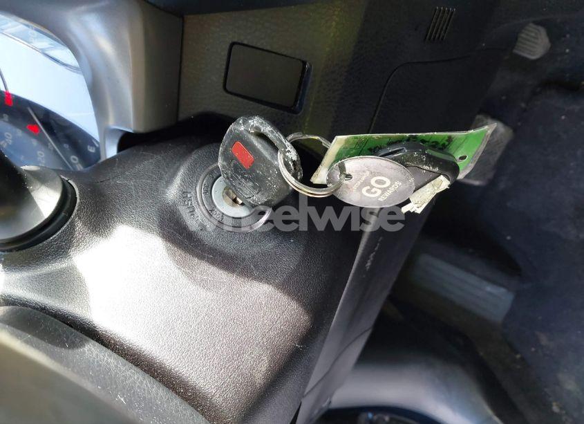 Photo 11 of 2018 Toyota Rav4 XLE (VIN 2T3RFREV5JW814110)