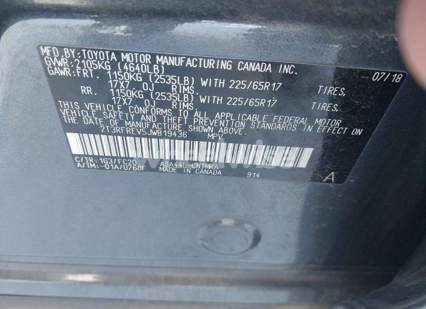 Photo 9 of 2018 Toyota Rav4 XLE (VIN 2T3RFREV5JW819436)