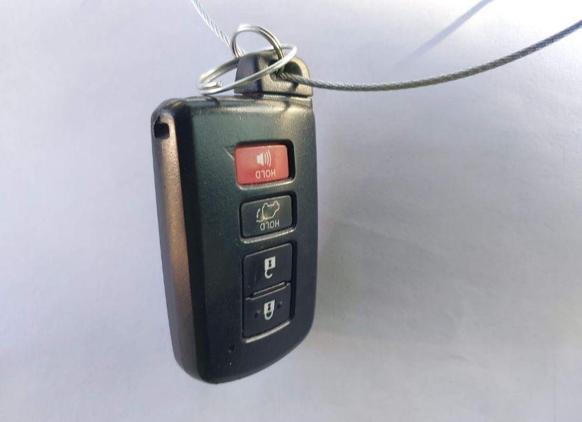 Photo 11 of 2018 Toyota Rav4 ADVENTURE/XLE (VIN 2T3RFREV5JW855403)