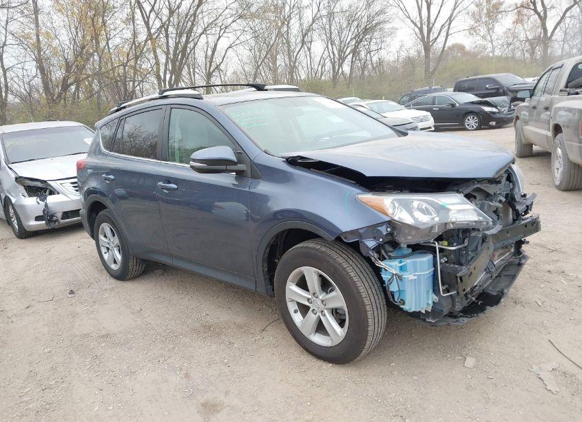 2013 Toyota Rav4 XLE (VIN 2T3RFREV6DW029406) main photo