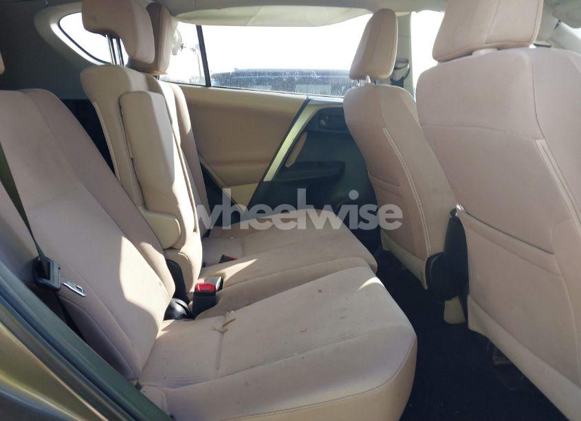 Photo 8 of 2013 Toyota Rav4 XLE (VIN 2T3RFREV6DW030815)