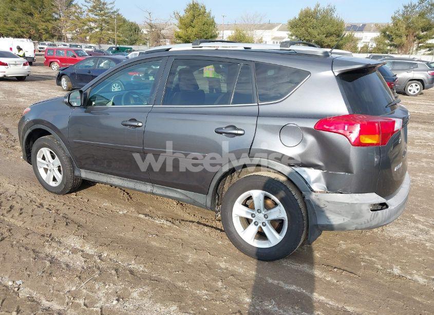 Photo 3 of 2013 Toyota Rav4 XLE (VIN 2T3RFREV6DW059618)
