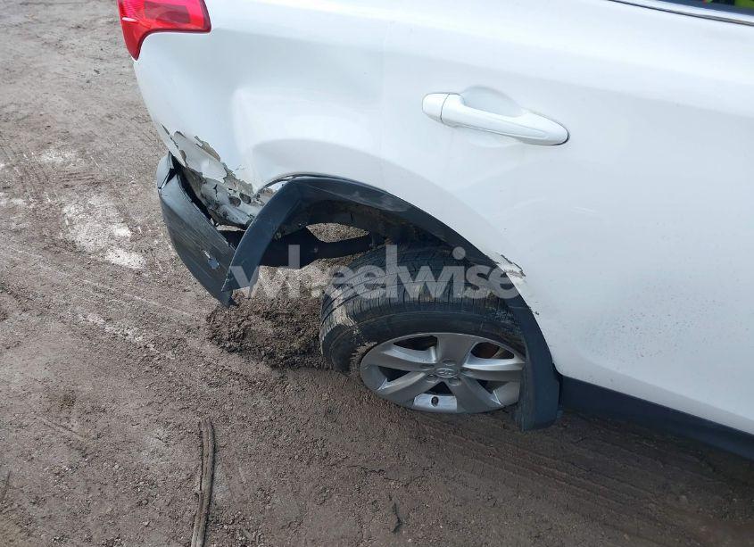 Photo 6 of 2013 Toyota Rav4 XLE (VIN 2T3RFREV6DW106131)