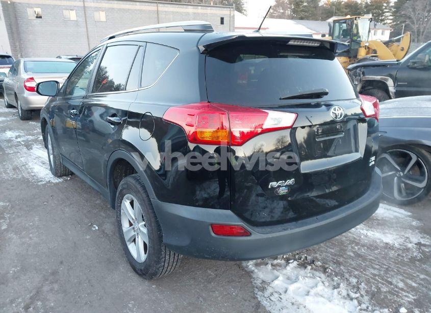 Photo 3 of 2013 Toyota Rav4 XLE (VIN 2T3RFREV6DW123334)
