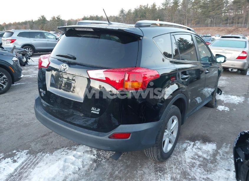 Photo 4 of 2013 Toyota Rav4 XLE (VIN 2T3RFREV6DW123334)