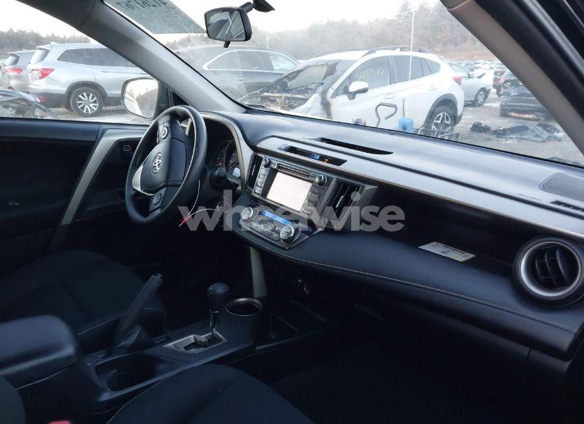 Photo 5 of 2013 Toyota Rav4 XLE (VIN 2T3RFREV6DW123334)