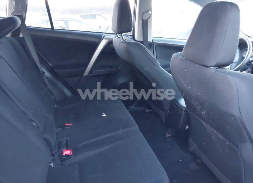 Photo 8 of 2013 Toyota Rav4 XLE (VIN 2T3RFREV6DW123334)