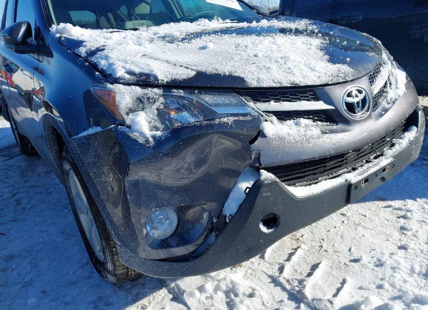 Photo 6 of 2014 Toyota Rav4 XLE (VIN 2T3RFREV6EW149501)