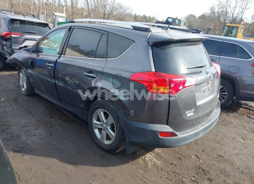 Photo 3 of 2014 Toyota Rav4 XLE (VIN 2T3RFREV6EW156366)