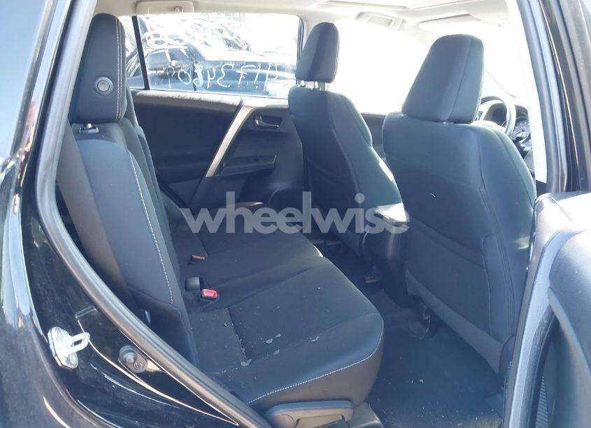 Photo 8 of 2015 Toyota Rav4 XLE (VIN 2T3RFREV6FW248787)