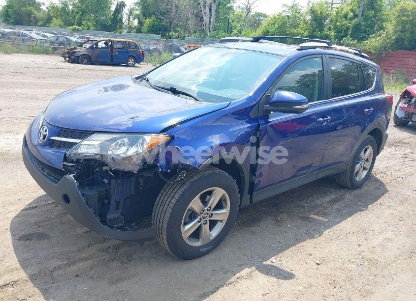 Photo 2 of 2015 Toyota Rav4 XLE (VIN 2T3RFREV6FW263676)