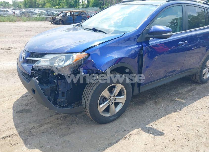 Photo 6 of 2015 Toyota Rav4 XLE (VIN 2T3RFREV6FW263676)