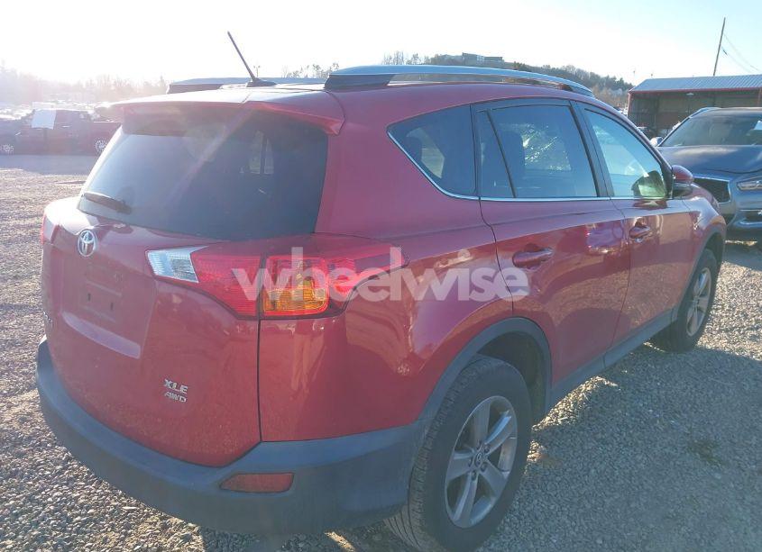 Photo 4 of 2015 Toyota Rav4 XLE (VIN 2T3RFREV6FW272040)