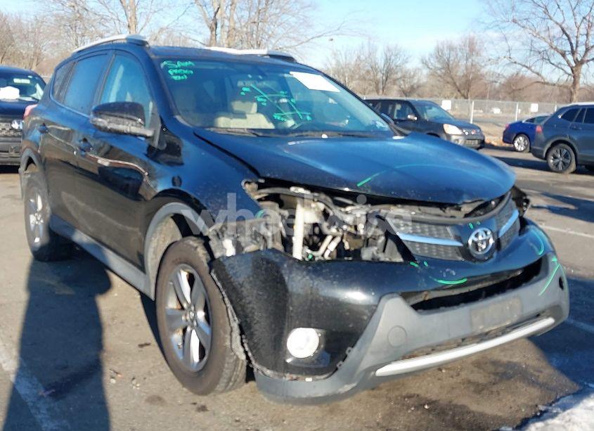 2015 Toyota Rav4 XLE (VIN 2T3RFREV6FW307157) main photo