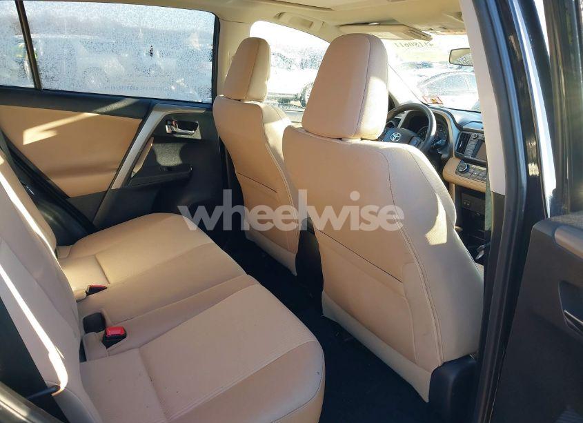 Photo 8 of 2015 Toyota Rav4 XLE (VIN 2T3RFREV6FW307157)