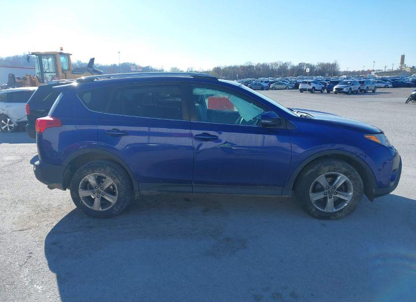 Photo 14 of 2015 Toyota Rav4 XLE (VIN 2T3RFREV6FW312049)