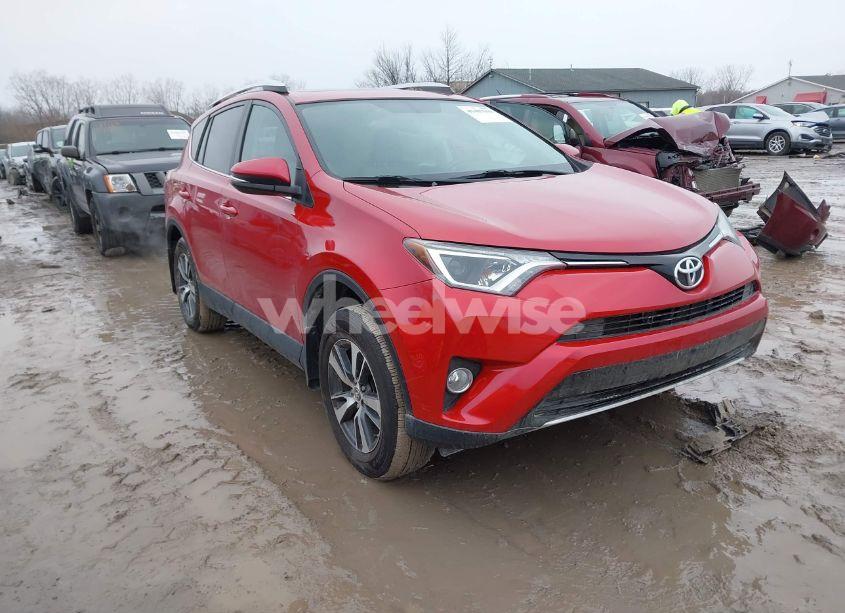 2016 Toyota Rav4 XLE (VIN 2T3RFREV6GW453186) main photo