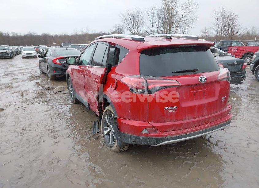 Photo 3 of 2016 Toyota Rav4 XLE (VIN 2T3RFREV6GW453186)