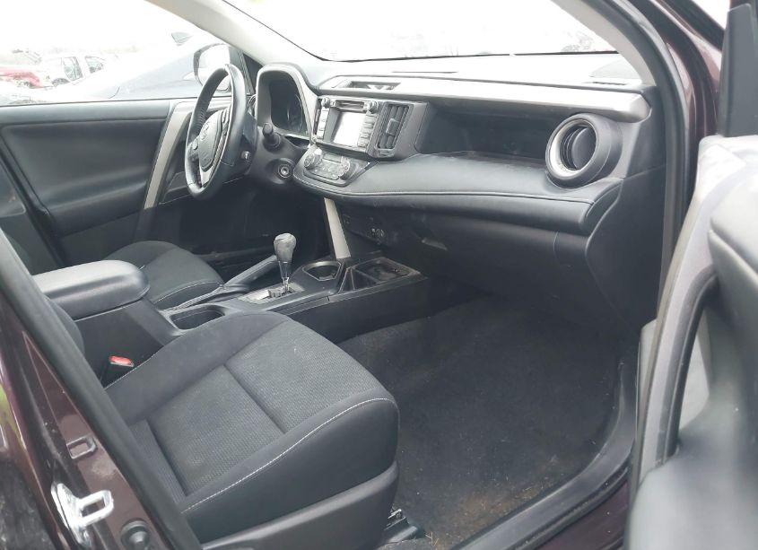 Photo 5 of 2017 Toyota Rav4 XLE (VIN 2T3RFREV6HW610233)