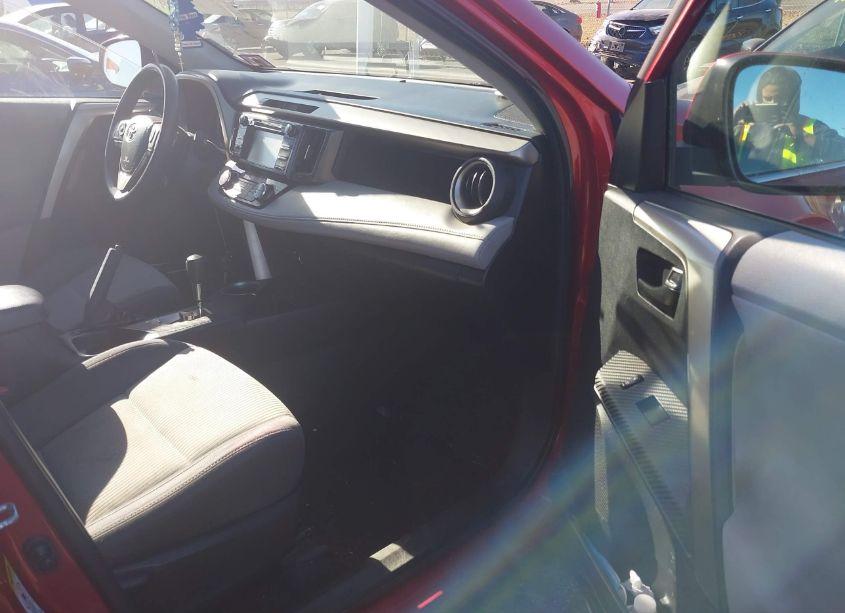 Photo 5 of 2013 Toyota Rav4 XLE (VIN 2T3RFREV7DW023212)