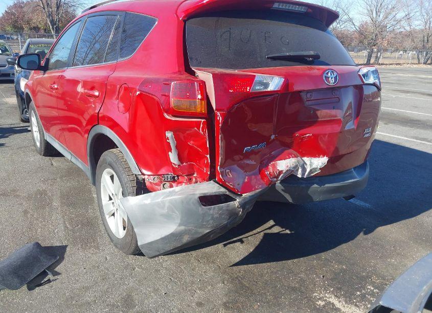 Photo 6 of 2013 Toyota Rav4 XLE (VIN 2T3RFREV7DW023212)