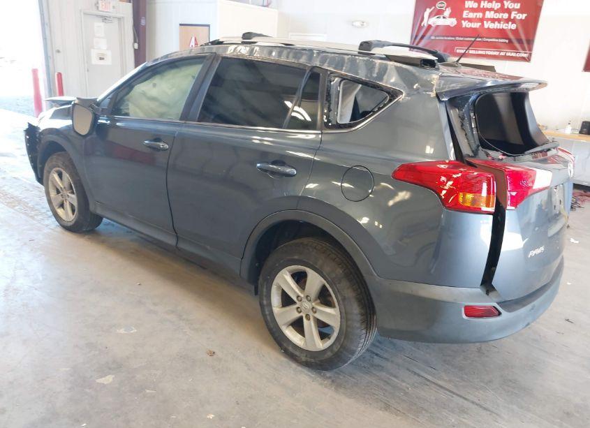 Photo 3 of 2013 Toyota Rav4 XLE (VIN 2T3RFREV7DW041340)