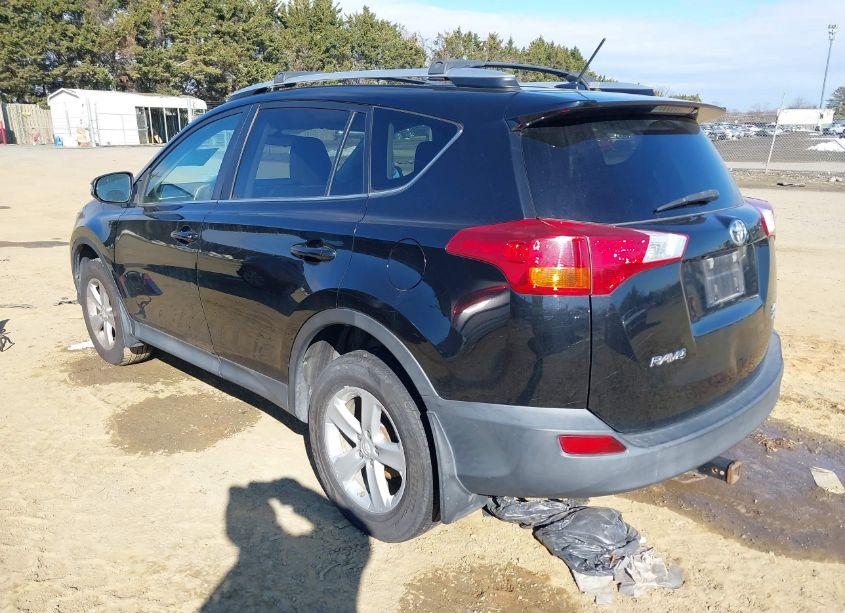 Photo 3 of 2013 Toyota Rav4 XLE (VIN 2T3RFREV7DW054704)