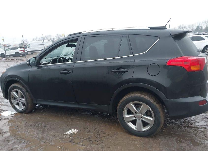 Photo 14 of 2013 Toyota Rav4 XLE (VIN 2T3RFREV7DW080929)