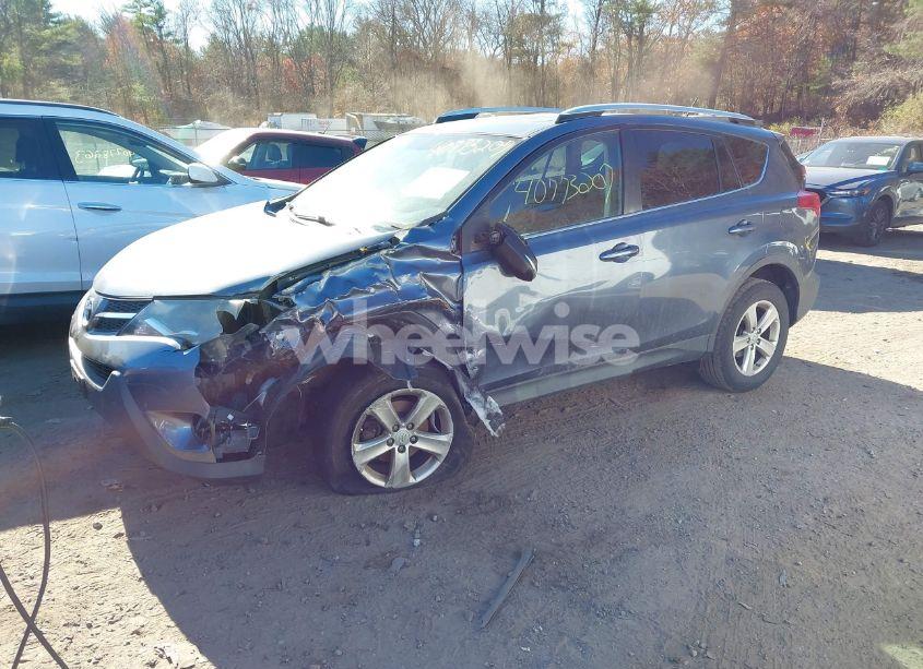 Photo 2 of 2013 Toyota Rav4 XLE (VIN 2T3RFREV7DW092367)