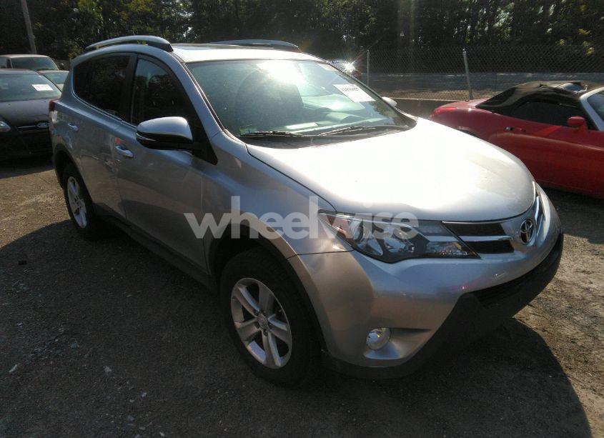 2013 Toyota Rav4 XLE (VIN 2T3RFREV7DW113914) main photo