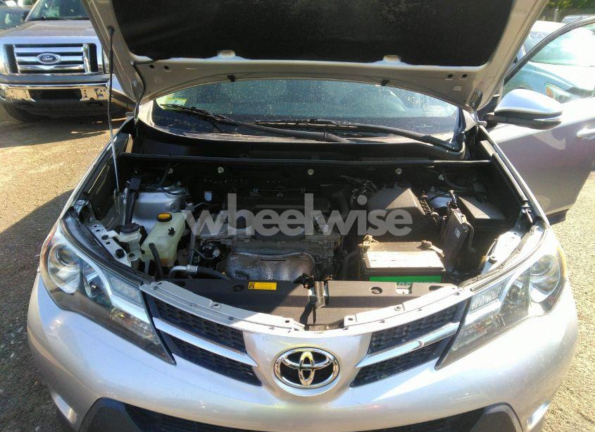 Photo 10 of 2013 Toyota Rav4 XLE (VIN 2T3RFREV7DW113914)