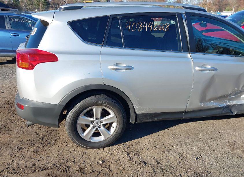Photo 17 of 2013 Toyota Rav4 XLE (VIN 2T3RFREV7DW113914)