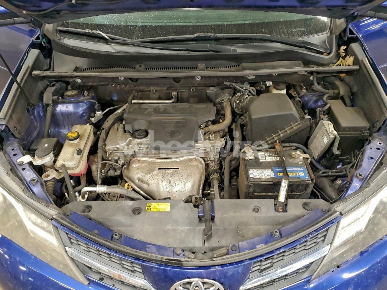 Photo 12 of 2015 TOYOTA RAV4 XLE (VIN 2T3RFREV7FW380103)