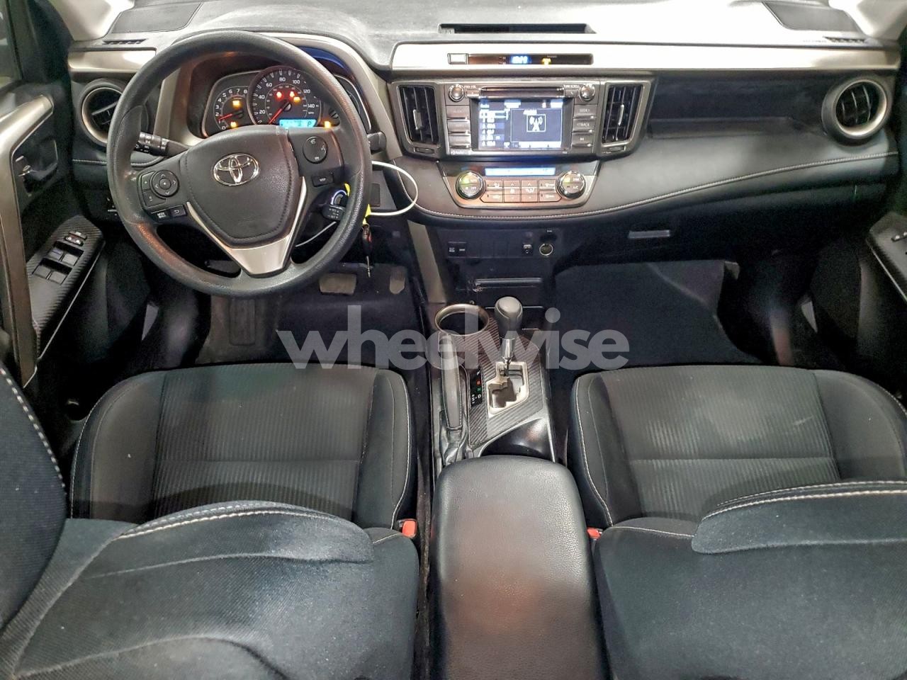 Photo 8 of 2015 TOYOTA RAV4 XLE (VIN 2T3RFREV7FW380103)