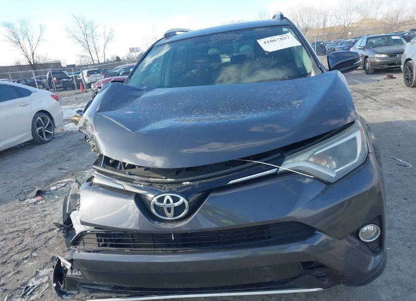 Photo 12 of 2016 Toyota Rav4 XLE (VIN 2T3RFREV7GW416244)