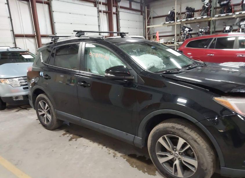 Photo 13 of 2016 Toyota Rav4 XLE (VIN 2T3RFREV7GW433206)